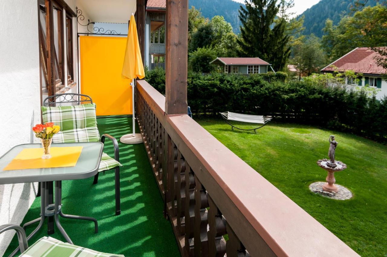Hotel Effland Mit Innenpool Und Sauna 1 Stunde Zur Privatnutzung Pro Tag Bayrischzell Esterno foto
